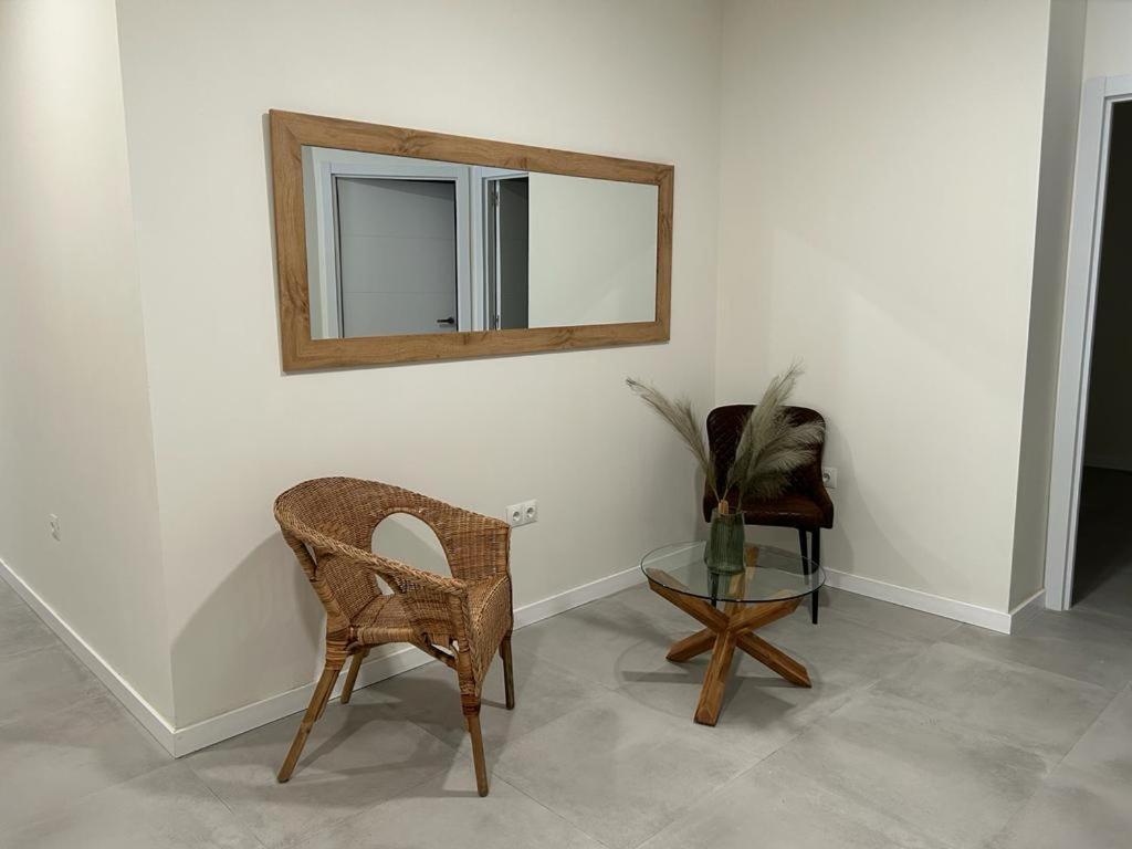 Centro Estudio Trinidad Malaga 3 Kültér fotó