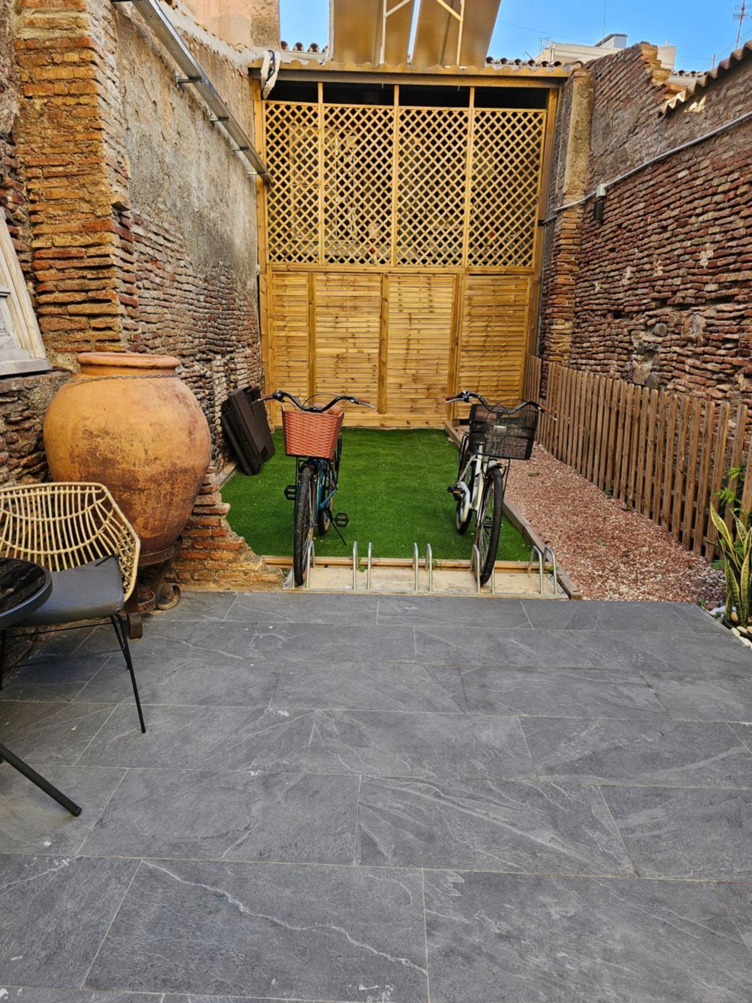 Centro Estudio Trinidad Malaga 3 Kültér fotó