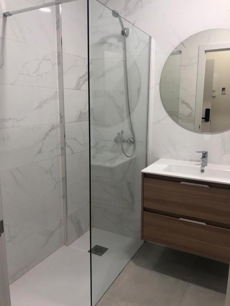Centro Estudio Trinidad Malaga 3 Kültér fotó