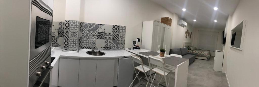 Centro Estudio Trinidad Malaga 3 Kültér fotó